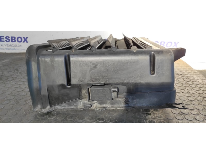 Recambio de panel frontal para bmw serie 3 berlina (e46) 2.0 16v diesel cat referencia OEM IAM 157048048  