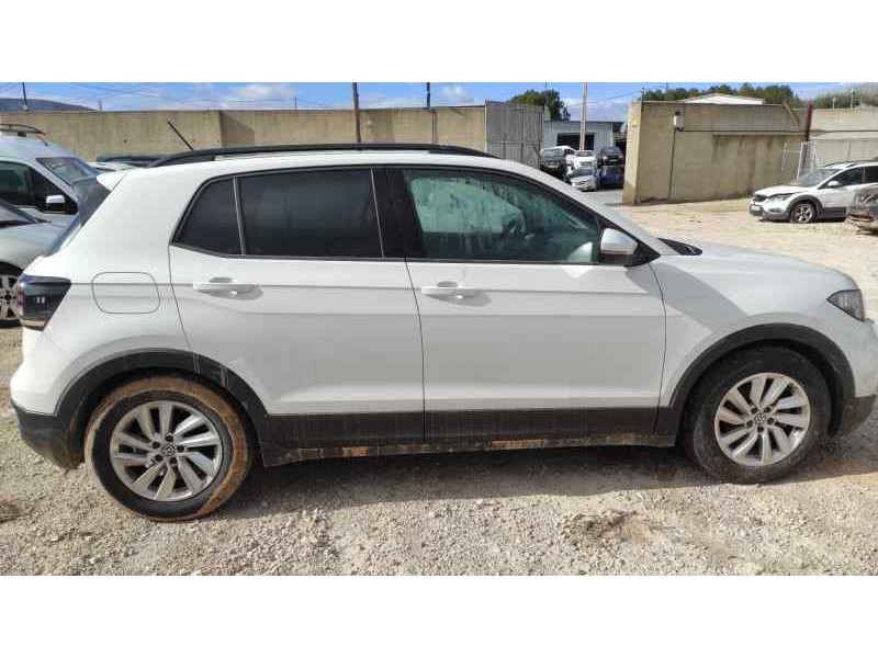 Recambio de aleta delantera derecha para volkswagen t-cross (d31) 1.0 tsi referencia OEM IAM   