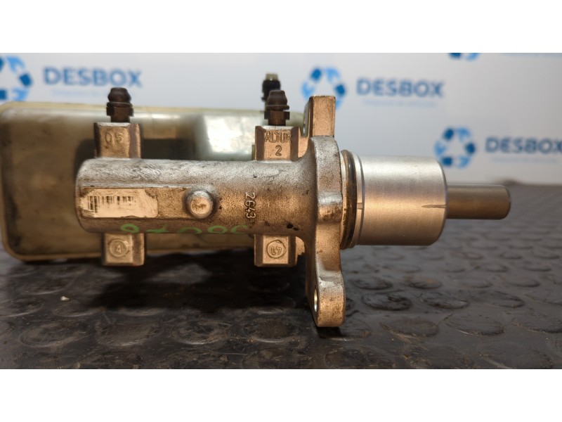 Recambio de bomba freno para opel vivaro 2.5 dti / cdti cat (g9u-730 / lj9) referencia OEM IAM 32067008C  