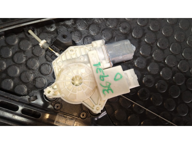 Recambio de elevalunas delantero derecho para citroen grand c4 spacetourer b 1.5 hdi referencia OEM IAM 9826076280  