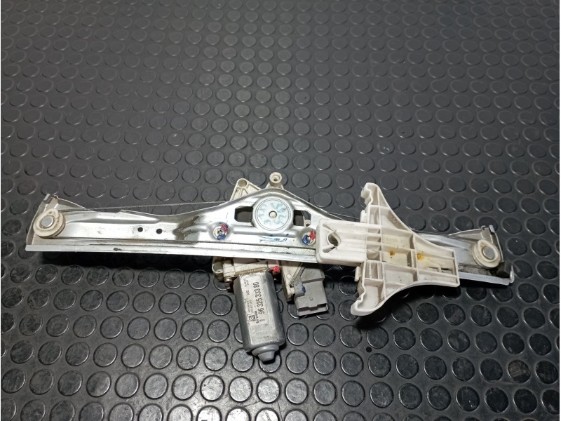 Recambio de elevalunas trasero derecho para citroen c5 berlina 2.0 16v exclusive automático referencia OEM IAM 9632533380  