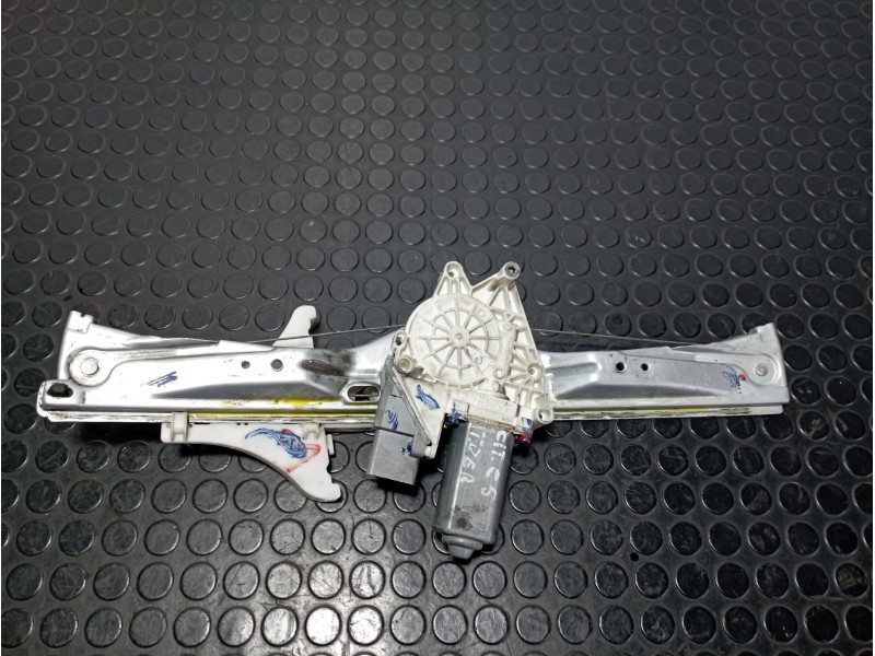 Recambio de elevalunas trasero derecho para citroen c5 berlina 2.0 16v exclusive automático referencia OEM IAM 9632533380  