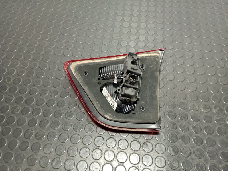 Recambio de piloto porton izquierdo para ford c-max (cb3) 1.6 tdci referencia OEM IAM AM5113A603BF  