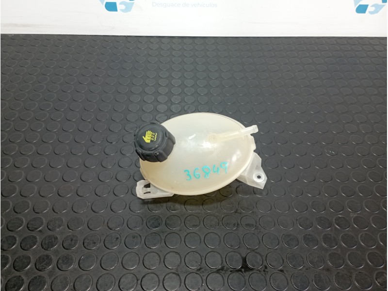 Recambio de deposito expansion para renault clio iv 1.2 referencia OEM IAM 217107259R  