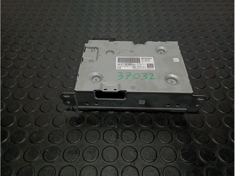 Recambio de sistema navegacion gps para citroen c3 1.2 puretech 82 referencia OEM IAM 9821908880  