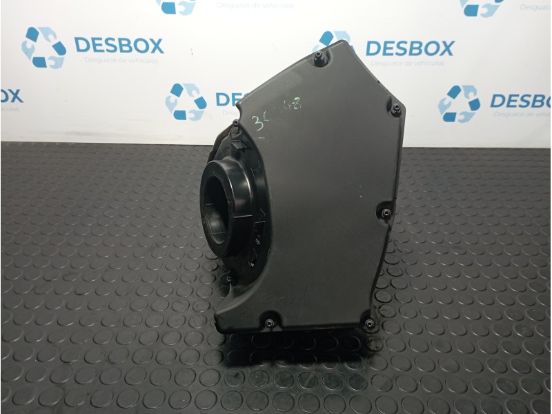 Recambio de caja filtro aire para audi a4 berlina (8w2) 2.0 tdi referencia OEM IAM 8K0133837T  