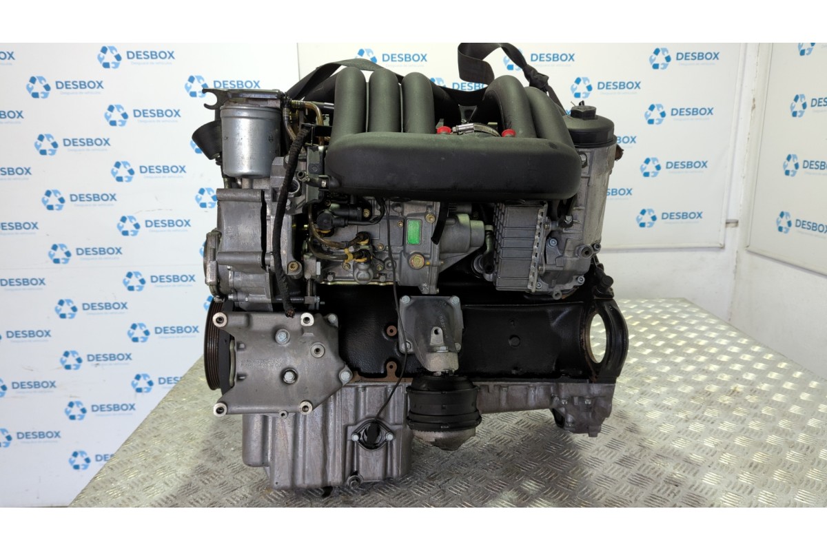 Recambio de motor para mercedes-benz clase c (w202) berlina 250 td (202.128) referencia OEM IAM OM605960  
