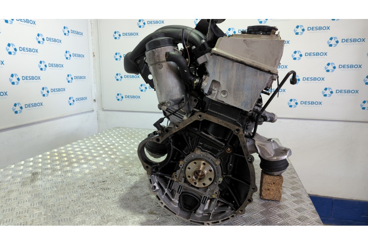 Recambio de motor para mercedes-benz clase c (w202) berlina 250 td (202.128) referencia OEM IAM OM605960  