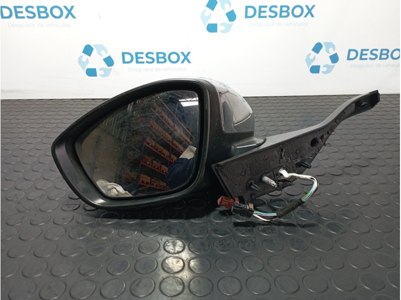 Recambio de retrovisor izquierdo para peugeot 208 1.2 puretech referencia OEM IAM 0211047  