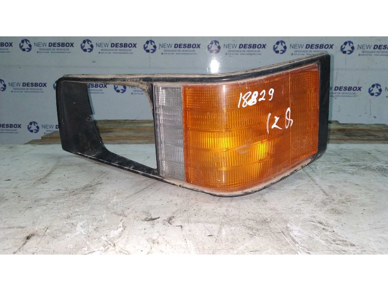Recambio de piloto delantero izquierdo para mitsubishi l 300 (p00) caja cerr. largo, techo elev. referencia OEM IAM 0411760  