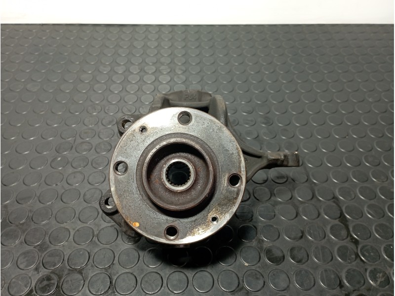 Recambio de mangueta delantera izquierda para citroen c3 1.2 puretech 82 referencia OEM IAM P54  