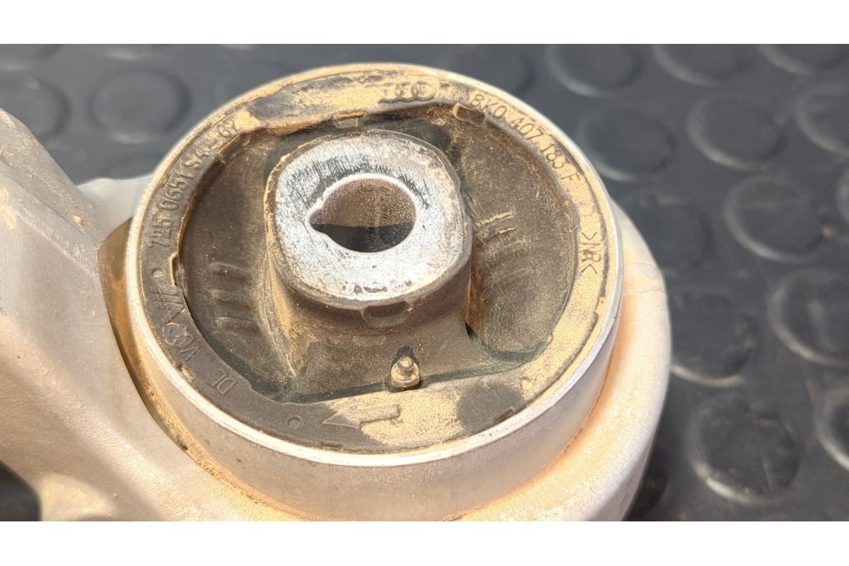 Recambio de brazo derecho inferior delantero para audi a4 berlina (8w2) 2.0 tdi referencia OEM IAM 8W0407694A  