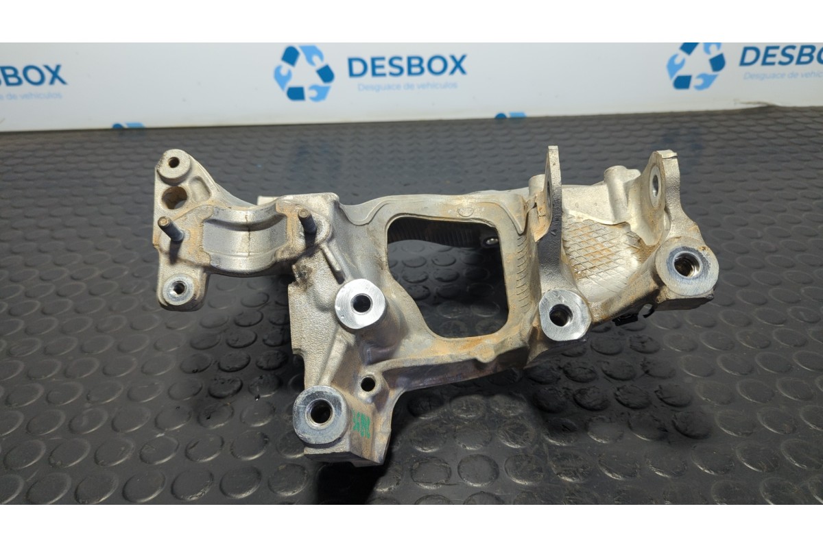 Recambio de soporte motor izquierdo para audi a4 berlina (8w2) 2.0 tdi referencia OEM IAM 8W0399295E  