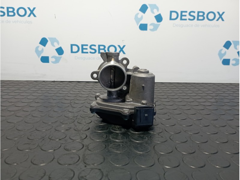Recambio de caja mariposa para audi a4 berlina (8w2) 2.0 tdi referencia OEM IAM 04L131501B  