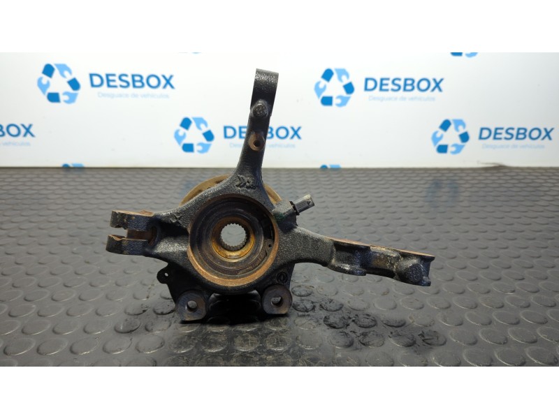 Recambio de mangueta delantera izquierda para opel corsa f referencia OEM IAM P70  