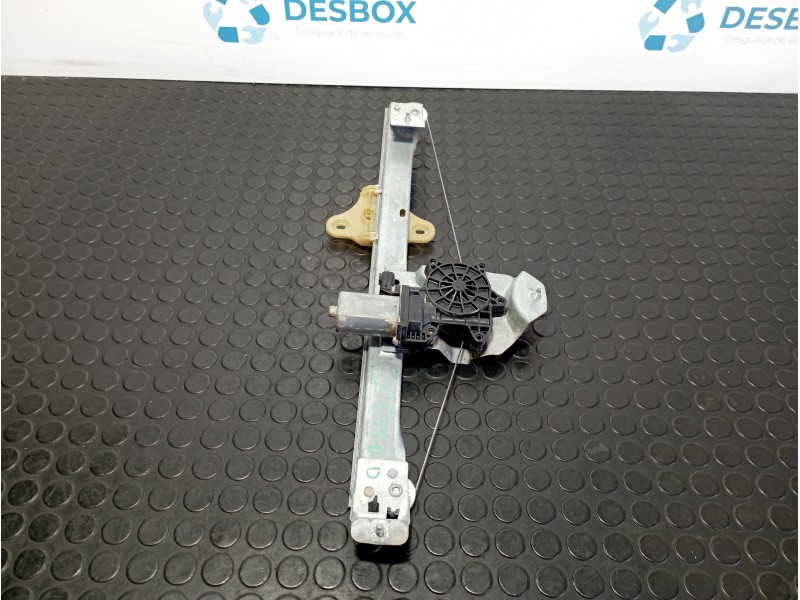 Recambio de elevalunas delantero derecho para renault clio iv 1.2 referencia OEM IAM 807295569R  