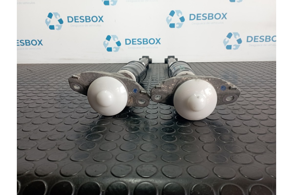 Recambio de juego amortiguadores trasero para audi a4 berlina (8w2) 2.0 tdi referencia OEM IAM 8W0035AA  