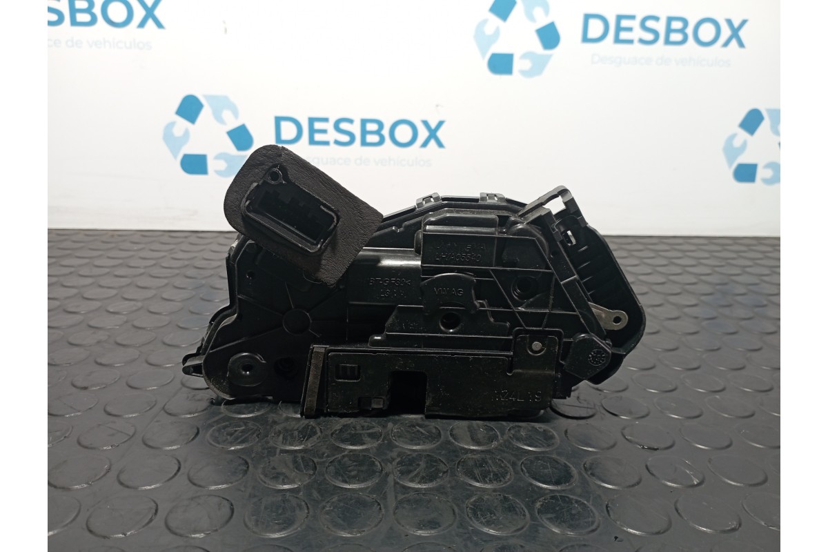 Recambio de cerradura puerta delantera izquierda para volkswagen tiguan 2.0 tdi referencia OEM IAM 5NB837015C  
