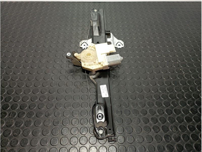 Recambio de elevalunas delantero izquierdo para nissan qashqai (j11) j11 1.5 dci referencia OEM IAM 807014EA0A-03  