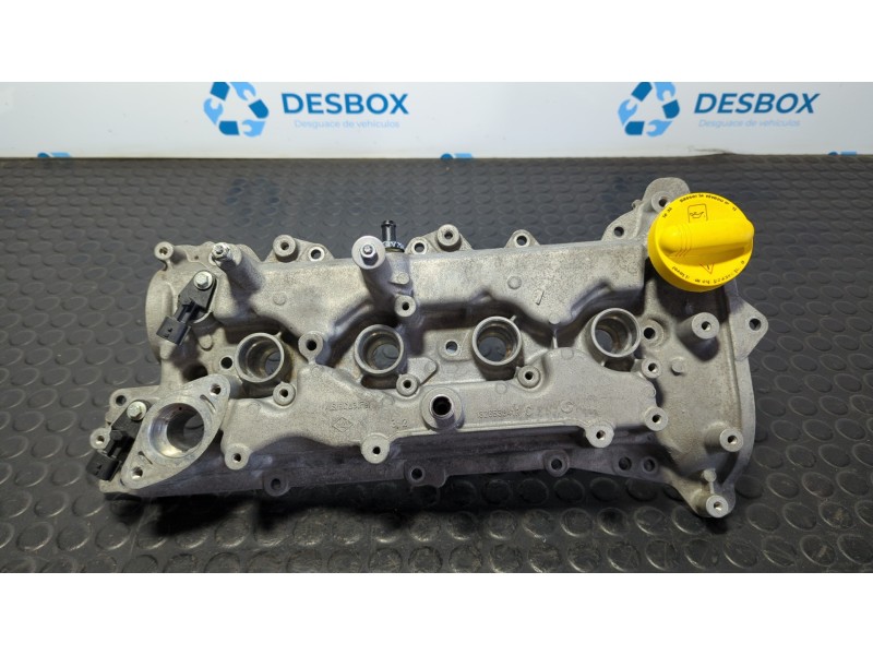 Recambio de tapa balancines para renault clio iv referencia OEM IAM 132653841R  