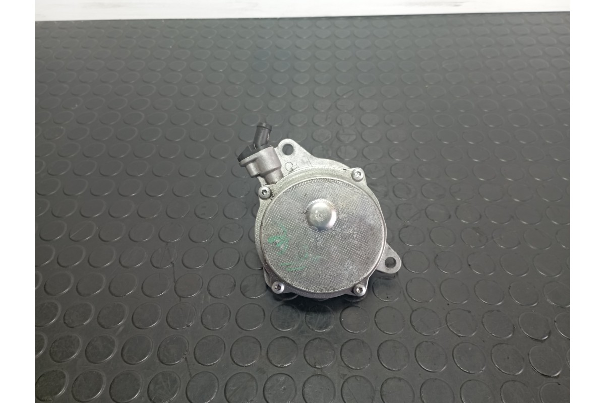 Recambio de depresor freno / bomba vacio para bmw serie 1 berlina (e81/e87) 118d referencia OEM IAM 728176  