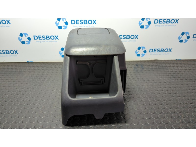 Recambio de apoyabrazos central para toyota land cruiser (j9) td vx (5-ptas.) (kzj95) referencia OEM IAM 5891660040  