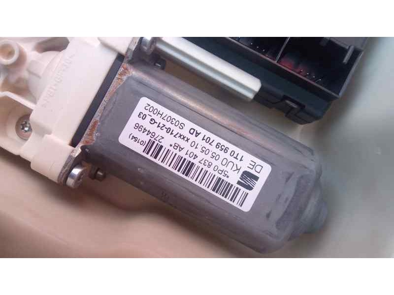 Recambio de elevalunas delantero izquierdo para seat altea (5p1) 1.6 referencia OEM IAM 3C0959793  