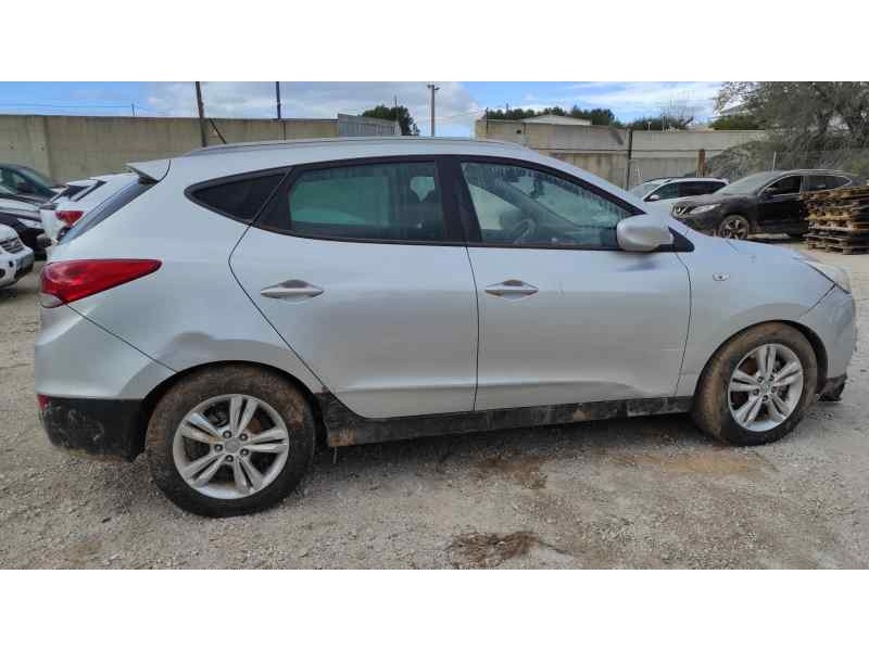 Recambio de puerta trasera derecha para hyundai ix35 1685 referencia OEM IAM   