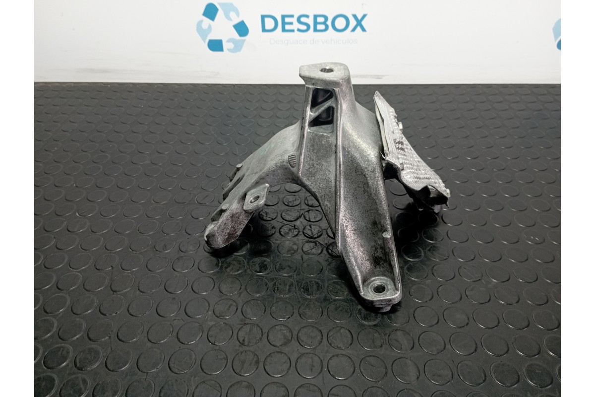 Recambio de soporte motor derecho para audi q5 (8r) q5 2.0 tdi referencia OEM IAM 8K0199308BE  