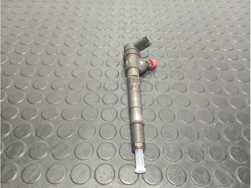 Recambio de inyector para chrysler jeep cherokee referencia OEM IAM 0445110218  