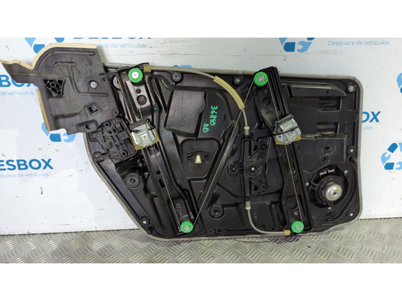 Recambio de elevalunas delantero derecho para mercedes-benz clase a (w176) 2.2 referencia OEM IAM 928345107  