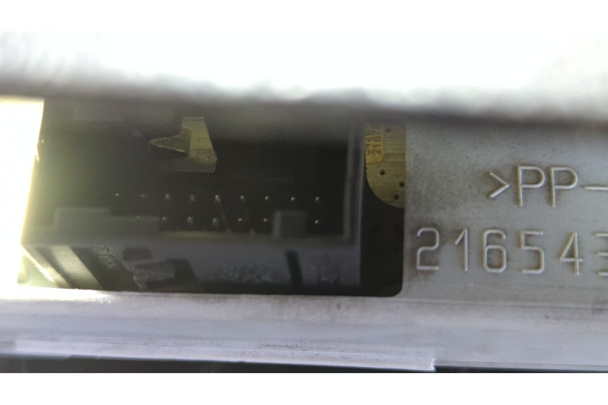 Recambio de pantalla multifuncion para peugeot 307 break / sw (s1) 1.6 hdi referencia OEM IAM 9652809977  