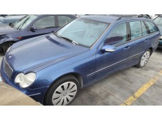 mercedes-benz clase c (w203) berlina del año 2002 2
