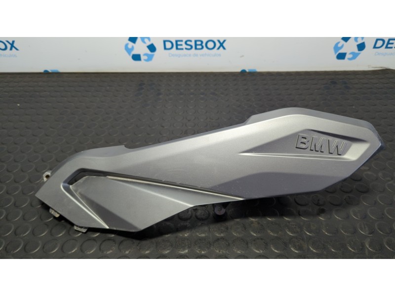 Recambio de tapa motor para bmw c 400 x referencia OEM IAM 8403953  