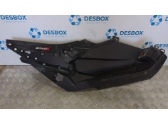 Recambio de moldura para bmw c 400 x referencia OEM IAM 46638558576  