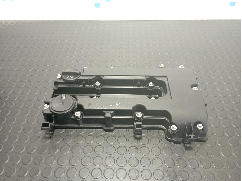 Recambio de tapa balancines para opel mokka x mokka x 1.3 i referencia OEM IAM 55573746  