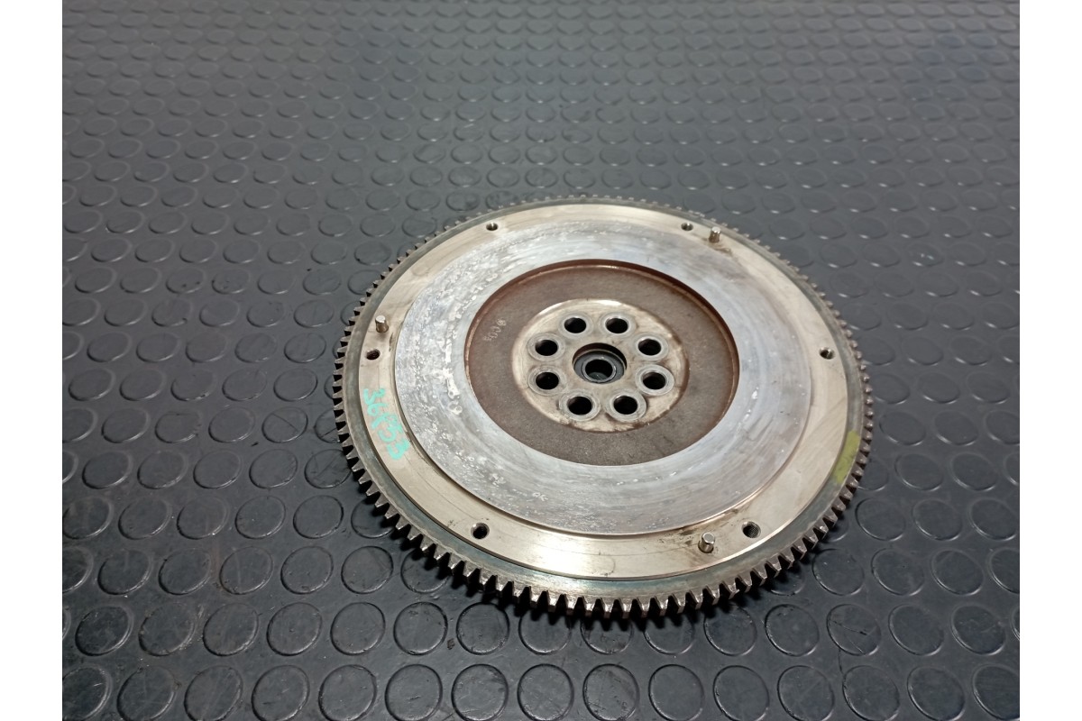 Recambio de volante motor para honda cr-v (rd1/3) 2.0 16 v referencia OEM IAM LFW225  