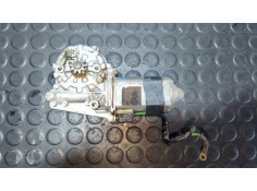 Recambio de motor elevalunas delantero izquierdo para mercedes-benz clase e (w124) berlina 3.0 referencia OEM IAM 0130821284  