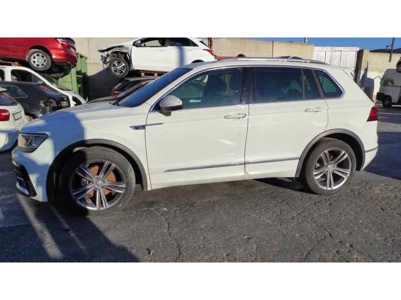 Recambio de puerta trasera izquierda para volkswagen tiguan 2.0 tdi referencia OEM IAM   