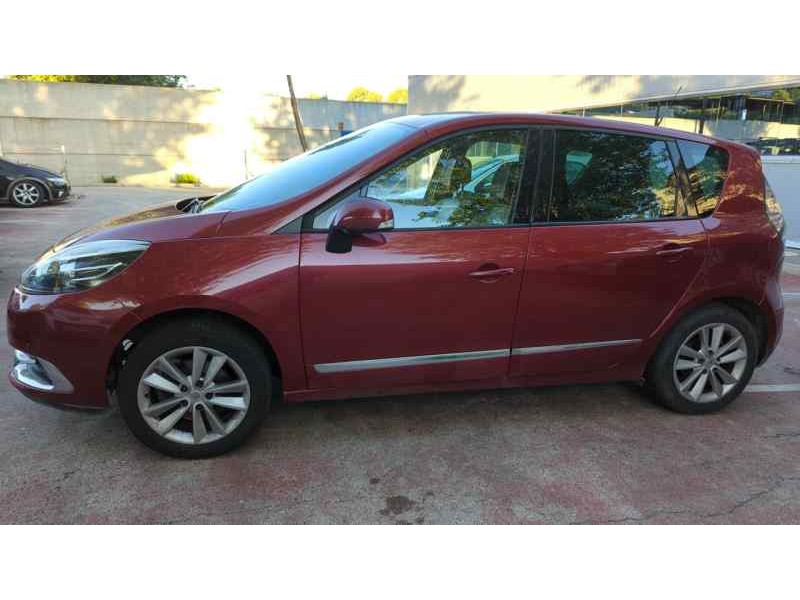 Recambio de aleta delantera izquierda para renault scenic iii grand dynamique referencia OEM IAM   