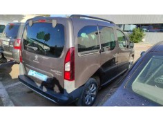Recambio de puerta lateral corredera derecha para peugeot partner 1.5 hdi referencia OEM IAM   