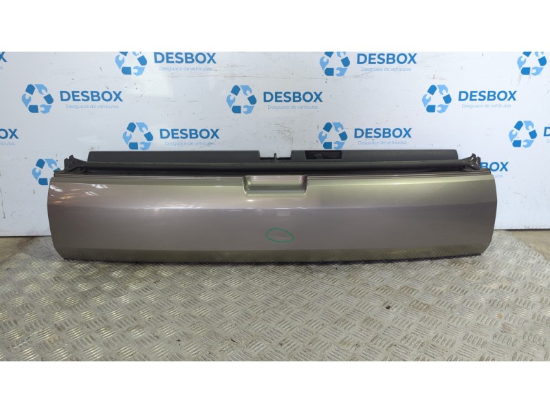 Recambio de porton trasero para peugeot 3008 1.6 referencia OEM IAM   