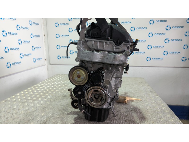Recambio de motor para peugeot 3008 1.6 referencia OEM IAM 5F01  