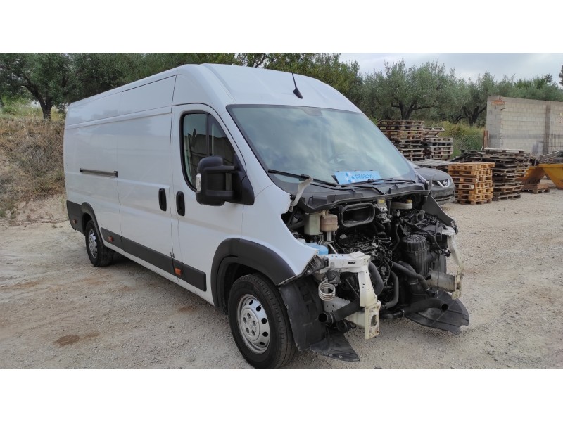 peugeot boxer caja abierta del año 2024