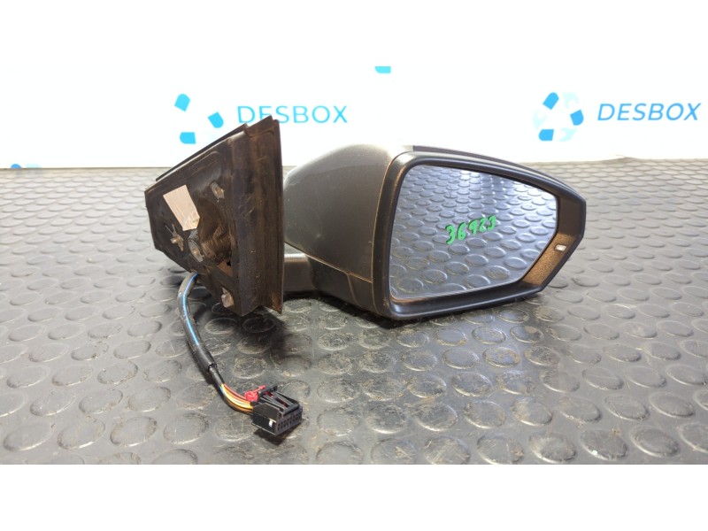 Recambio de retrovisor derecho para volkswagen polo 1.0 tsi referencia OEM IAM 2G0857934  