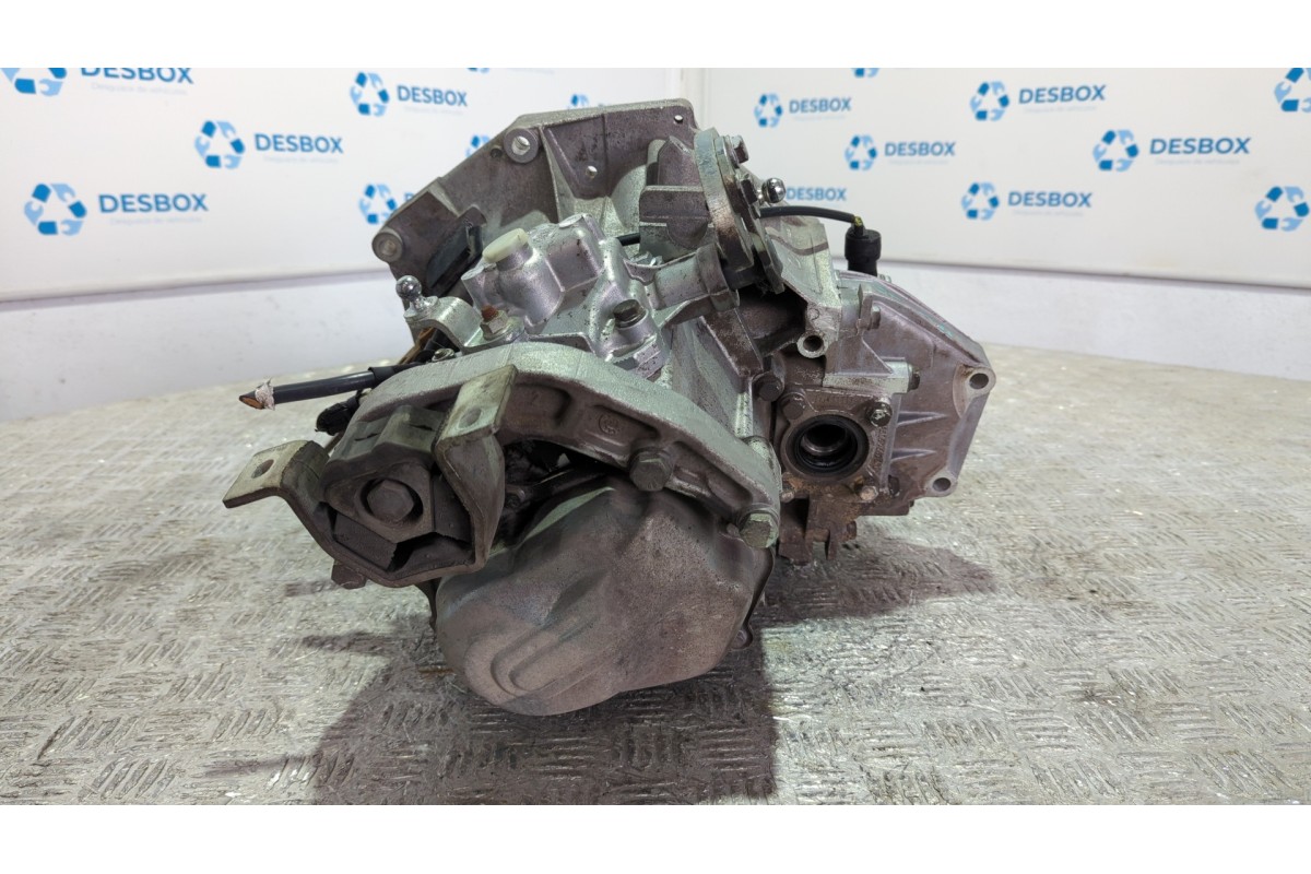 Recambio de caja cambios para fiat seicento (187) l.e. michael schumacher wm 2000 referencia OEM IAM 55196336  