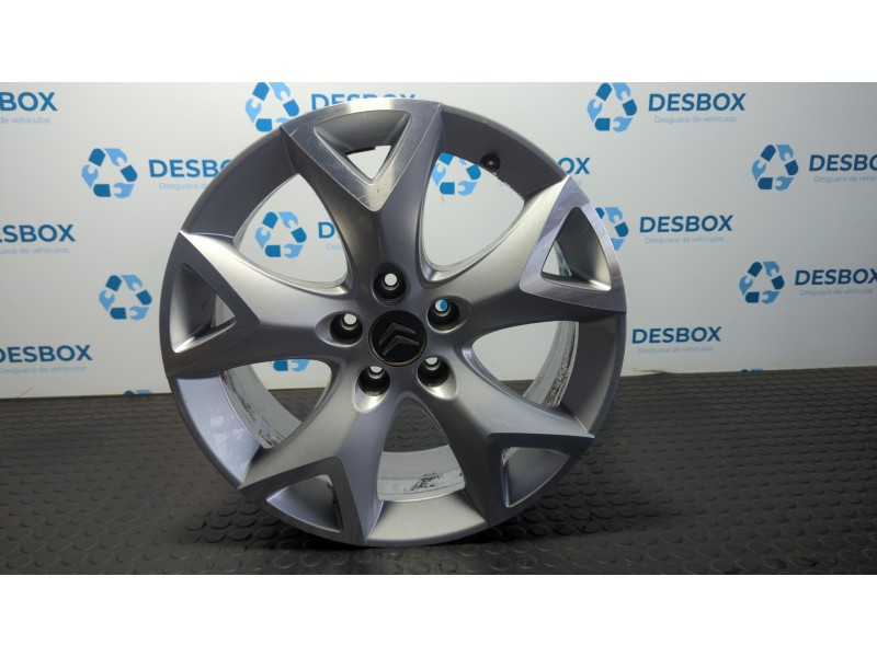 Recambio de llanta para citroen c5 station wagon 1.6 hdi referencia OEM IAM 9670653080  
