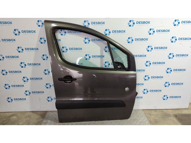 Recambio de puerta delantera derecha para peugeot partner 1.5 hdi referencia OEM IAM   