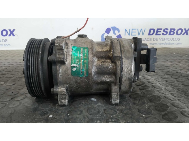 Recambio de compresor aire acondicionado para renault 19 hatchback (b/c53) 1.9 diesel referencia OEM IAM 7700272440  