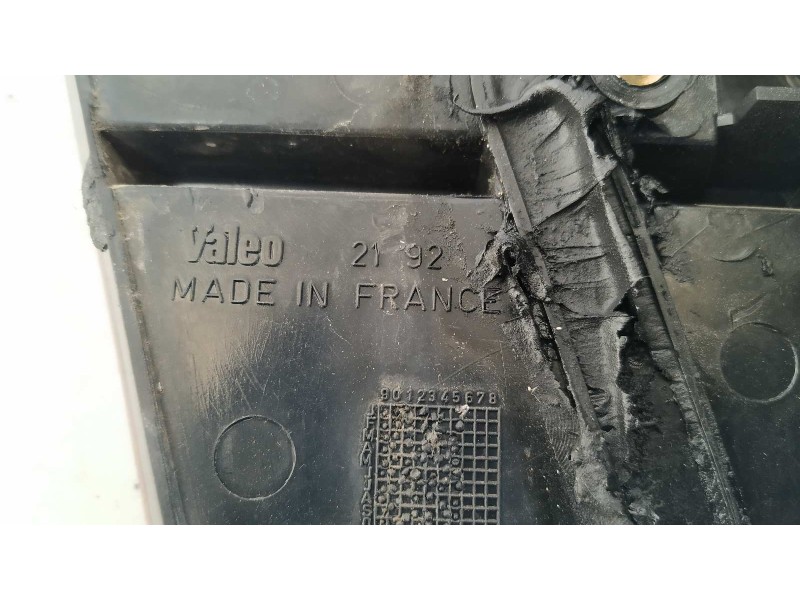 Recambio de piloto porton derecho para nissan primera berlina (p11) 2.0 16v cat referencia OEM IAM 2192  